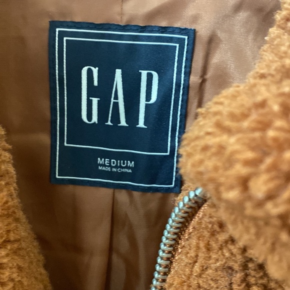 GAP Sherpa Jacket - Picture 4 of 9